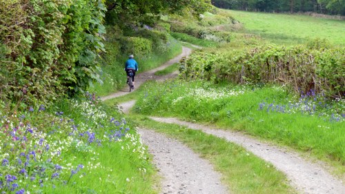 Going across country on the ancient coach road