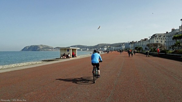 Cruising along the promenade, Llandudno