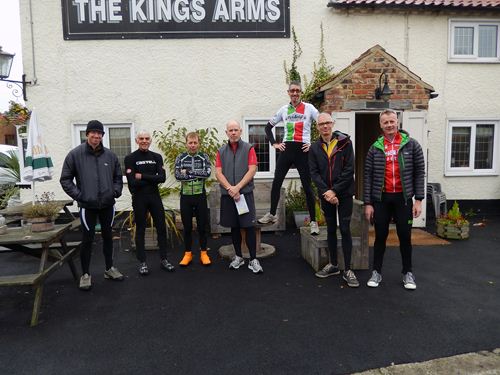 Team photo outside the Kings Arms, Sandhutton